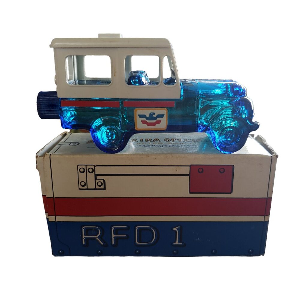 VINTAGE AVON EXTRA SPECIAL MALE RFD 1 POSTAL TRUCK